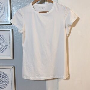 Sofibella Women's White Athletic Top Size M Short Sleeve Tennis Golf Activewear